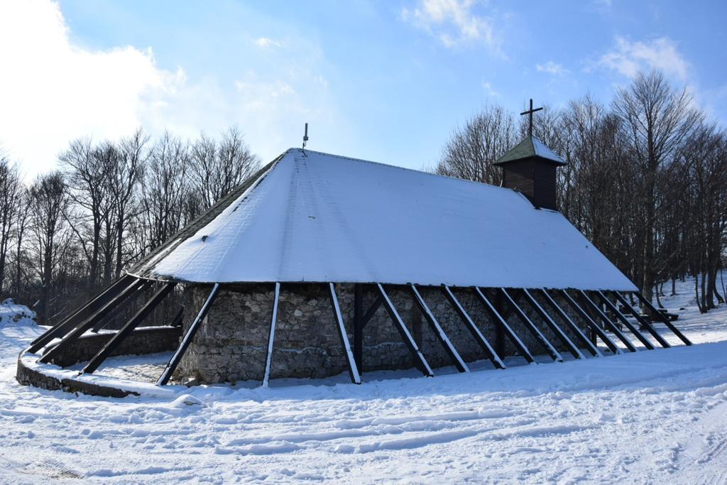 Guest House Lagotto'S Peak Radatovici المظهر الخارجي الصورة